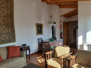 Charming apt in historic building in Serra da Estrela national park